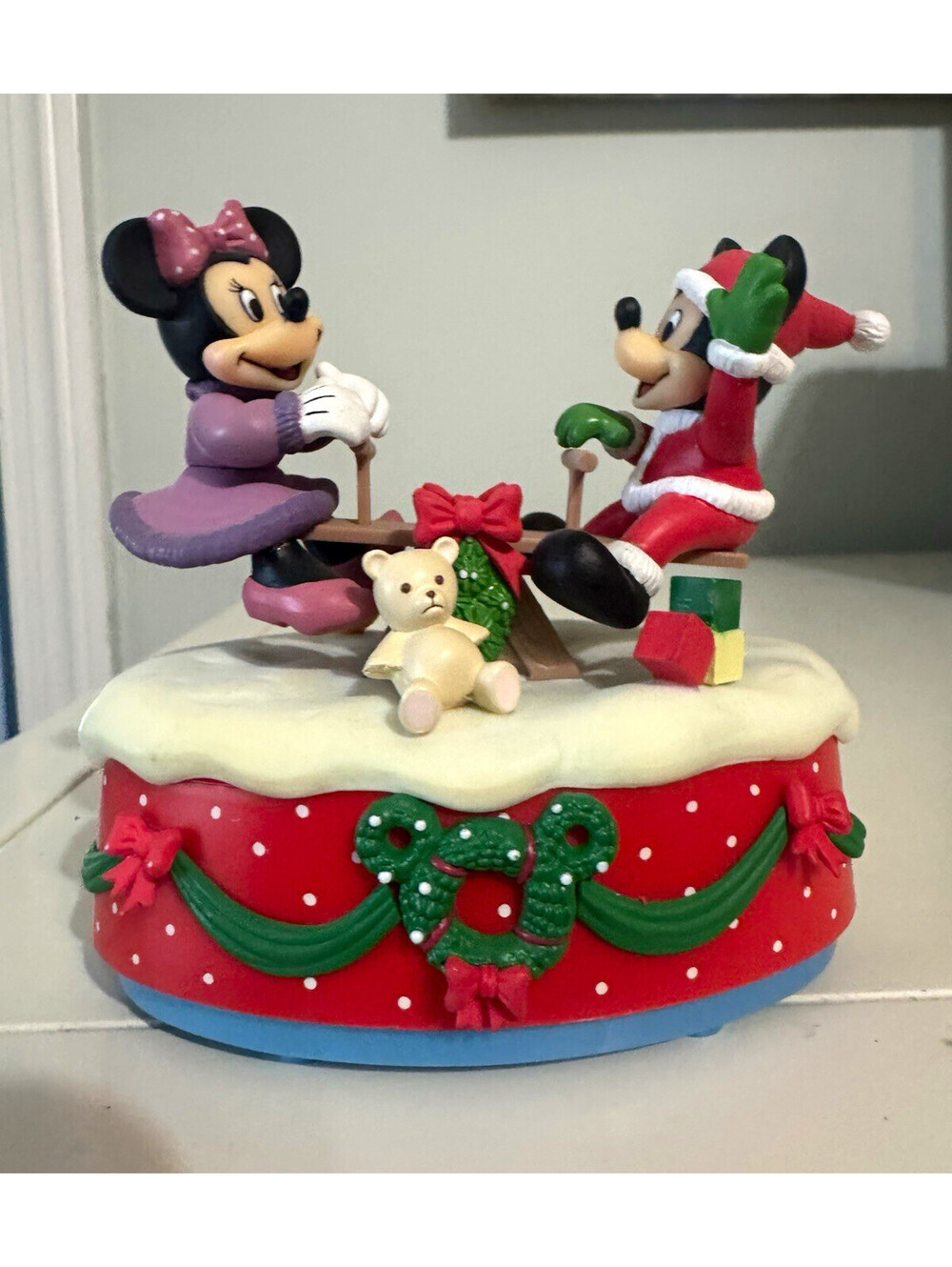 Disney Mickey & Minnie Teeter-Totter Tidings Figurine Jingle Bells